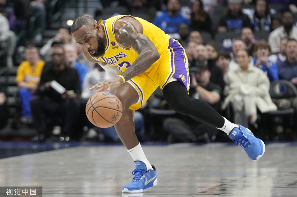 球正在振翅 球正在振翅