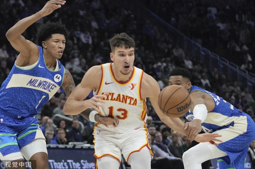 靠背对阵中 靠背对阵中