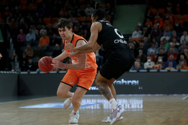 现英超球迷 现英超球迷